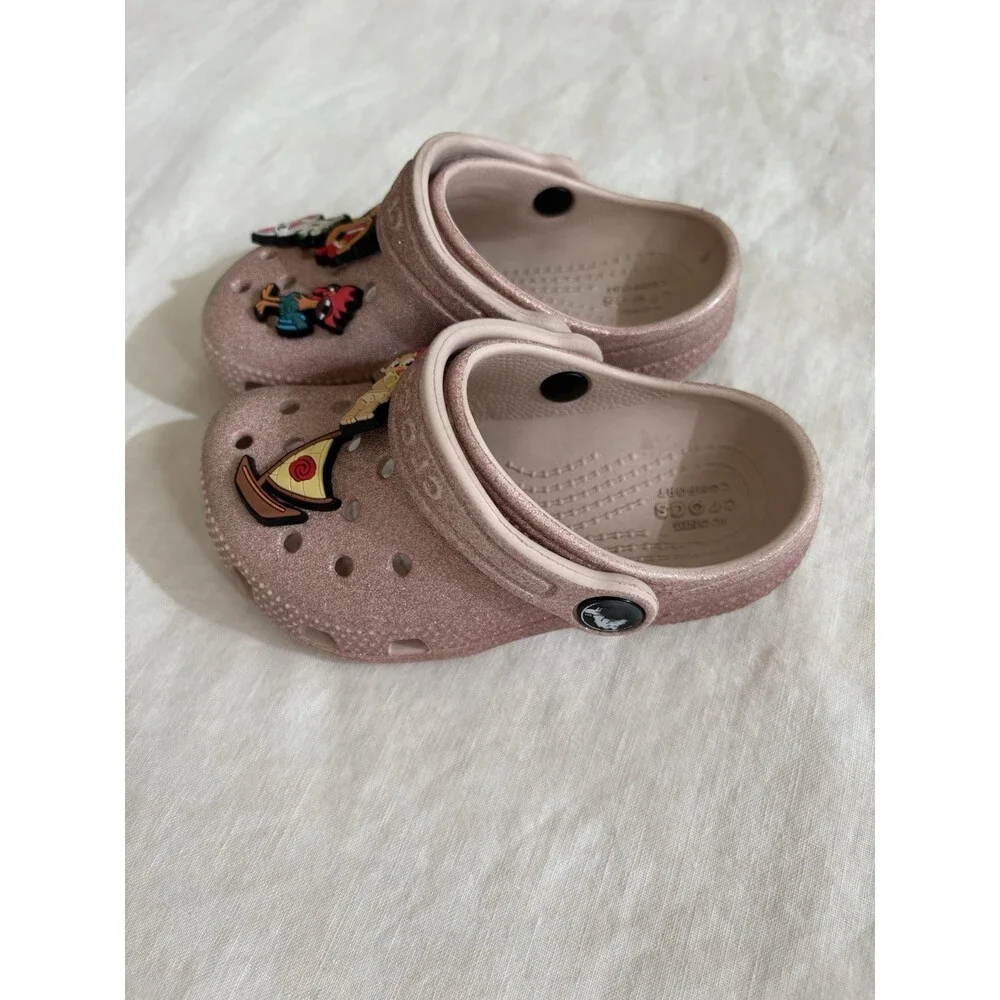 Crocs Classic Clog Light Pink Glittery Size 8C With 5 Charms